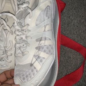 ❤️ Nfinity cheer shoes ❤️